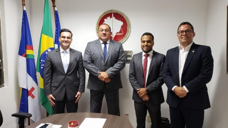 No encontro, foram debatidas parcerias entre a Prefeitura do Recife e o MPPE e a possibilidades de fazer convênios de cooperação técnica para capacitação de servidores de ambas instituições. (Foto: Cortesia)